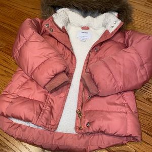 Girls Old Navy winter coat size 5T